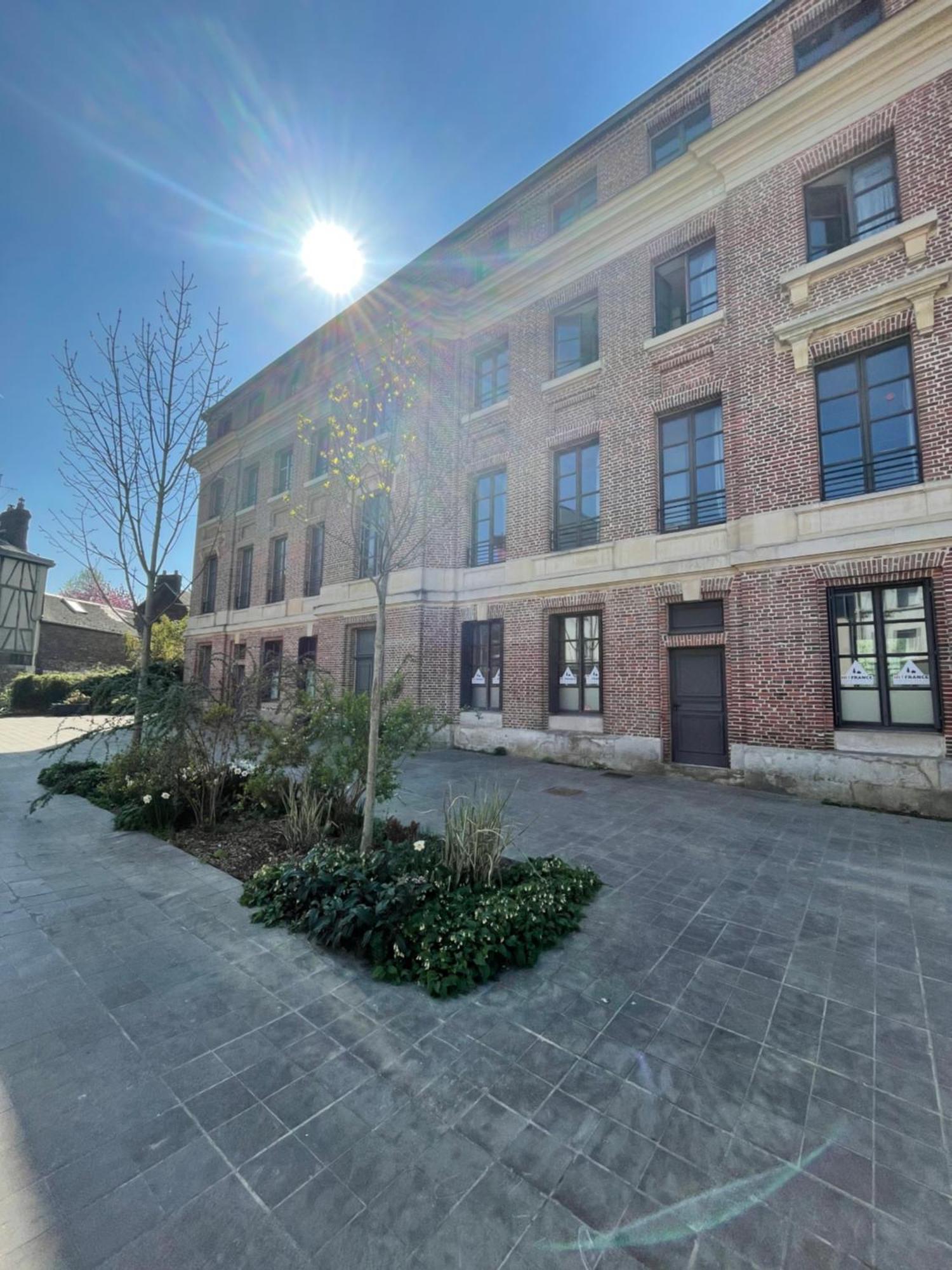 Auberge De Jeunesse Hi Rouen Exterior photo